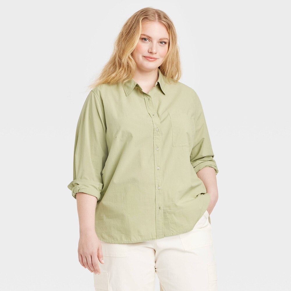 Long Sleeve Collared Button-Down Shirt - Light Green S